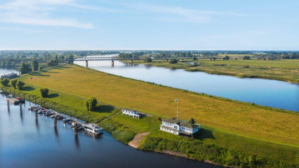 elbe6-ferienwohnung-wittenberge-elbtalaue.jpg